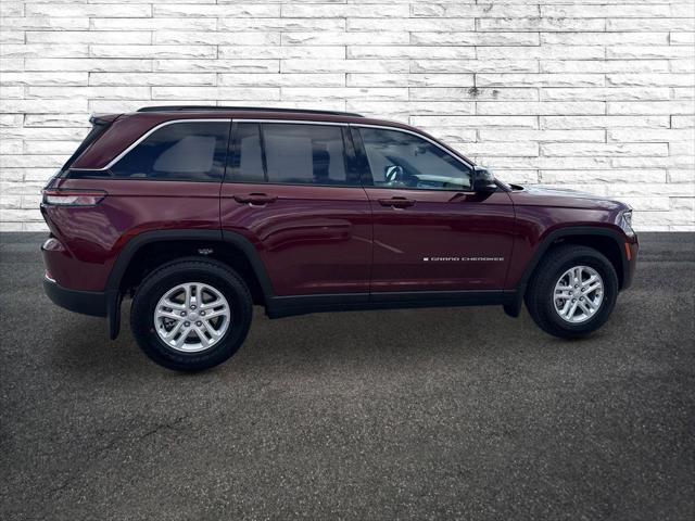 2025 Jeep Grand Cherokee GRAND CHEROKEE LAREDO 4X4 2025 Jeep Grand Cherokee GRAND CHEROKEE LAREDO 4X4