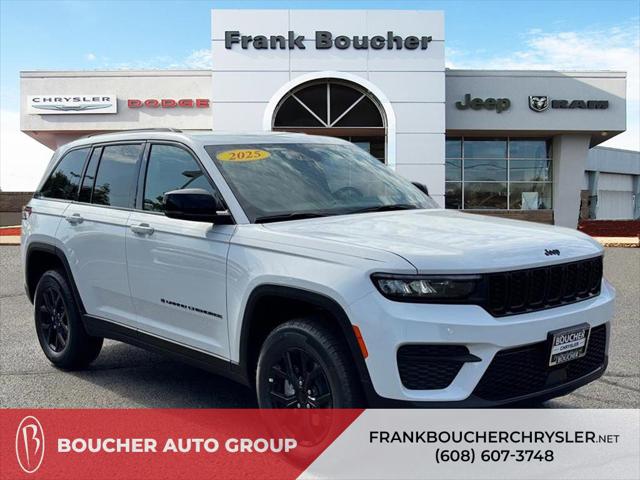 2025 Jeep Grand Cherokee GRAND CHEROKEE ALTITUDE 4X4 2025 Jeep Grand Cherokee GRAND CHEROKEE ALTITUDE 4X4