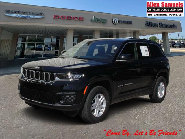 2025 Jeep Grand Cherokee GRAND CHEROKEE LAREDO 4X4