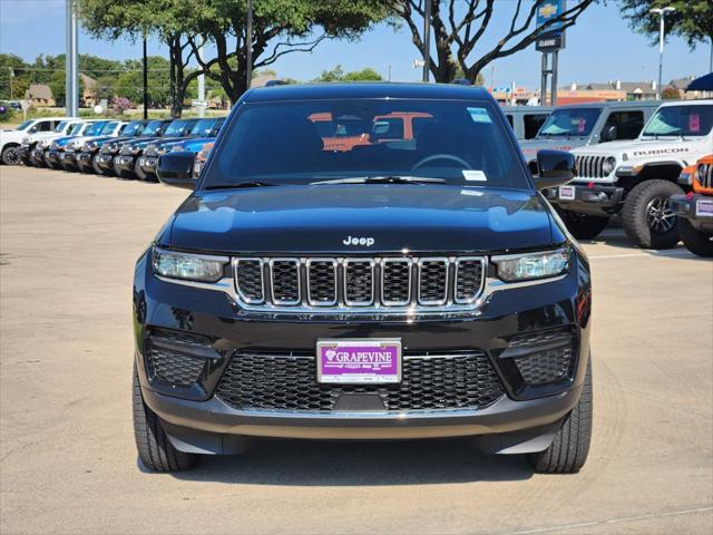2025 Jeep Grand Cherokee GRAND CHEROKEE LAREDO 4X2 2025 Jeep Grand Cherokee GRAND CHEROKEE LAREDO 4X2