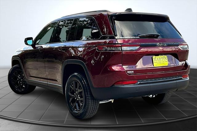 2025 Jeep Grand Cherokee GRAND CHEROKEE ALTITUDE 4X4