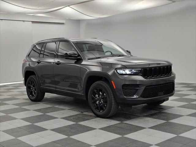 2025 Jeep Grand Cherokee GRAND CHEROKEE ALTITUDE 4X4 2025 Jeep Grand Cherokee GRAND CHEROKEE ALTITUDE 4X4