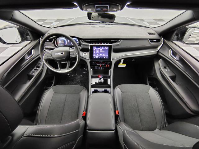 2025 Jeep Grand Cherokee GRAND CHEROKEE ALTITUDE 4X4 2025 Jeep Grand Cherokee GRAND CHEROKEE ALTITUDE 4X4