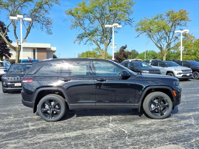 2025 Jeep Grand Cherokee GRAND CHEROKEE ALTITUDE X 4X4
