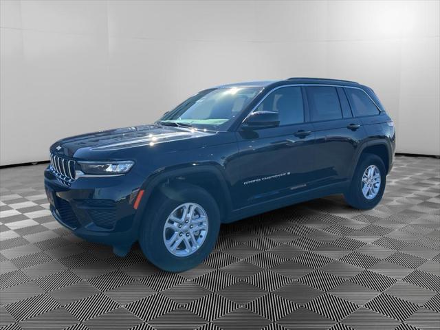 2025 Jeep Grand Cherokee GRAND CHEROKEE LAREDO 4X4 2025 Jeep Grand Cherokee GRAND CHEROKEE LAREDO 4X4