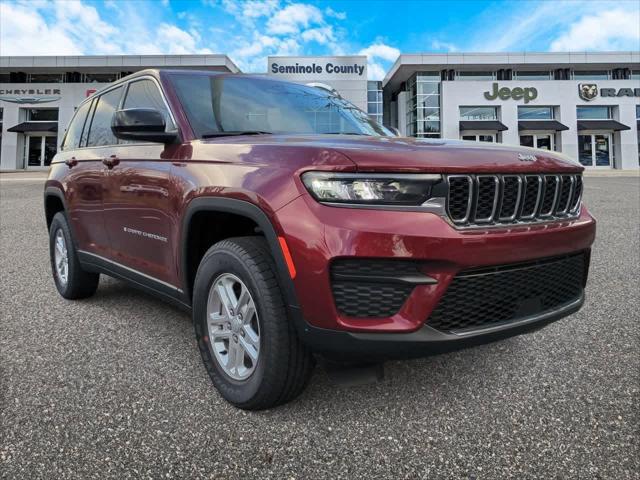 2025 Jeep Grand Cherokee GRAND CHEROKEE LAREDO 4X2