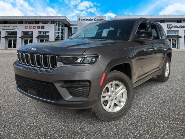 2025 Jeep Grand Cherokee GRAND CHEROKEE LAREDO 4X4