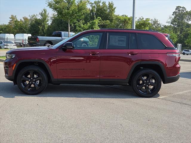 2025 Jeep Grand Cherokee GRAND CHEROKEE ALTITUDE 4X4