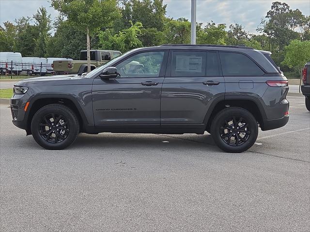2025 Jeep Grand Cherokee GRAND CHEROKEE ALTITUDE 4X4