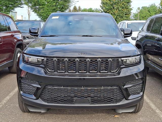 2025 Jeep Grand Cherokee GRAND CHEROKEE ALTITUDE 4X4