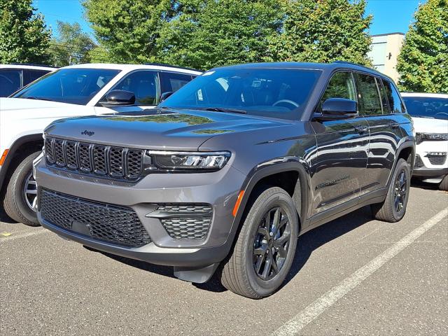 2025 Jeep Grand Cherokee GRAND CHEROKEE ALTITUDE 4X4
