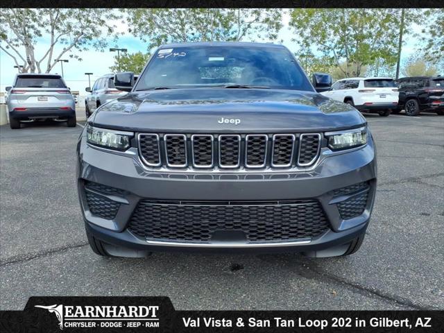 2025 Jeep Grand Cherokee GRAND CHEROKEE LAREDO 4X2 2025 Jeep Grand Cherokee GRAND CHEROKEE LAREDO 4X2