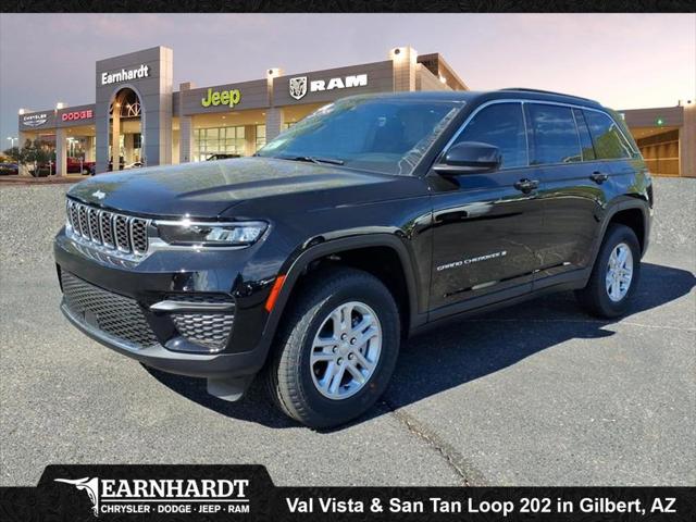 2025 Jeep Grand Cherokee GRAND CHEROKEE LAREDO 4X2