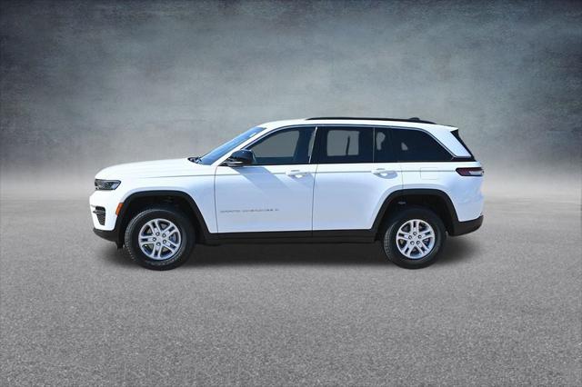 2025 Jeep Grand Cherokee GRAND CHEROKEE LAREDO 4X2