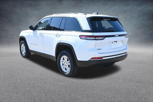 2025 Jeep Grand Cherokee GRAND CHEROKEE LAREDO 4X2