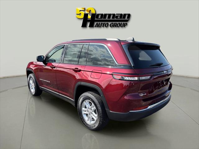 2025 Jeep Grand Cherokee GRAND CHEROKEE LAREDO 4X4