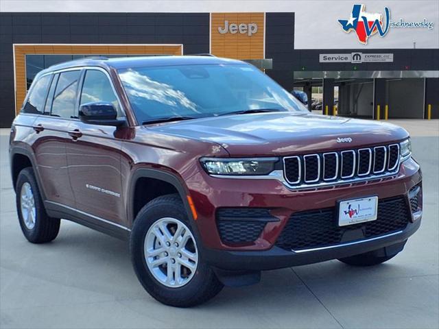 2025 Jeep Grand Cherokee GRAND CHEROKEE LAREDO 4X4