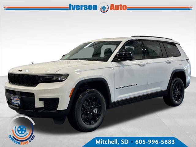2025 Jeep Grand Cherokee GRAND CHEROKEE L ALTITUDE 4X4