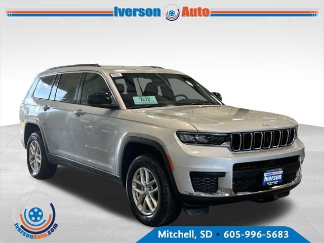 2025 Jeep Grand Cherokee GRAND CHEROKEE L LAREDO 4X4