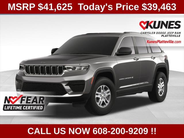 2025 Jeep Grand Cherokee GRAND CHEROKEE LAREDO 4X4