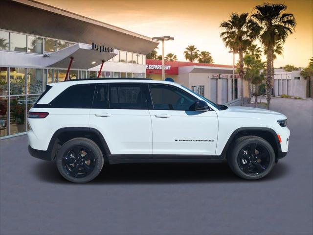2025 Jeep Grand Cherokee GRAND CHEROKEE ALTITUDE 4X2 2025 Jeep Grand Cherokee GRAND CHEROKEE ALTITUDE 4X2