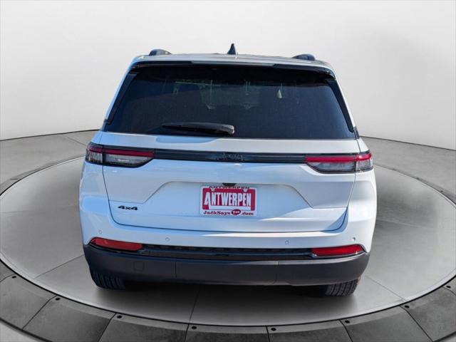 2025 Jeep Grand Cherokee GRAND CHEROKEE ALTITUDE 4X4