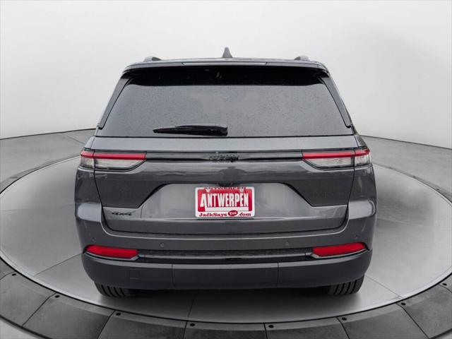 2025 Jeep Grand Cherokee GRAND CHEROKEE ALTITUDE 4X4