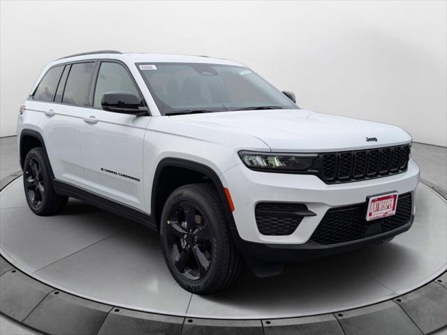 2025 Jeep Grand Cherokee GRAND CHEROKEE ALTITUDE 4X4