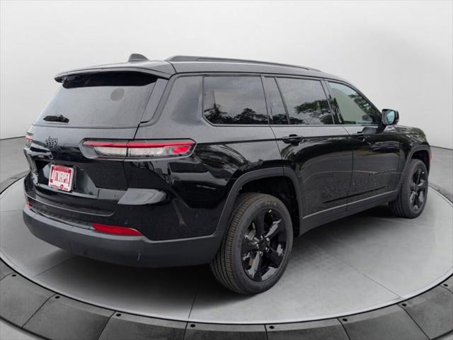2025 Jeep Grand Cherokee GRAND CHEROKEE L ALTITUDE 4X4