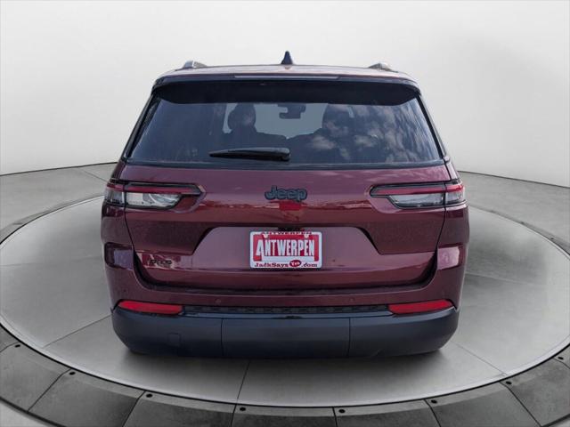 2025 Jeep Grand Cherokee GRAND CHEROKEE L ALTITUDE 4X4