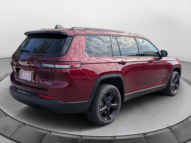 2025 Jeep Grand Cherokee GRAND CHEROKEE L ALTITUDE 4X4