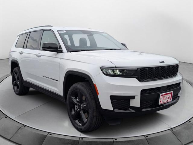 2025 Jeep Grand Cherokee GRAND CHEROKEE L ALTITUDE 4X4