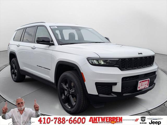 2025 Jeep Grand Cherokee GRAND CHEROKEE L ALTITUDE 4X4