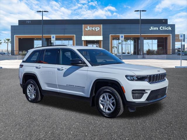 2025 Jeep Grand Cherokee GRAND CHEROKEE LAREDO 4X2