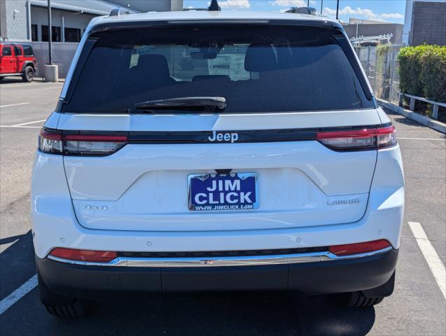 2025 Jeep Grand Cherokee GRAND CHEROKEE LAREDO 4X4