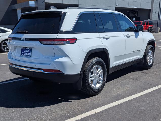 2025 Jeep Grand Cherokee GRAND CHEROKEE LAREDO 4X4