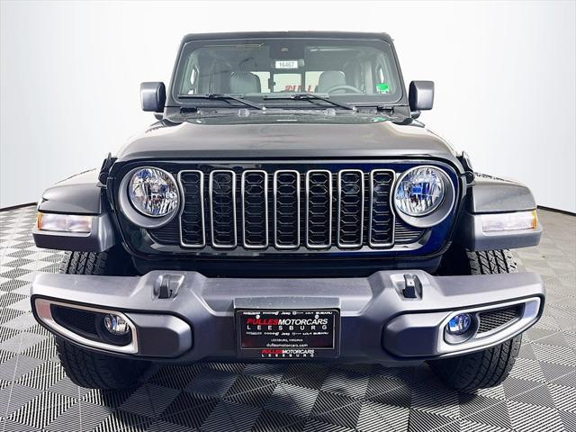 2025 Jeep Gladiator GLADIATOR SPORT S 4X4
