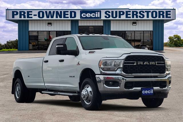 2024 RAM 3500 Big Horn Crew Cab 4x4 8 Box