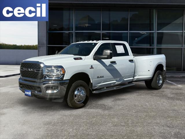 2024 RAM 3500 Big Horn Crew Cab 4x4 8 Box 2024 RAM 3500 Big Horn Crew Cab 4x4 8 Box
