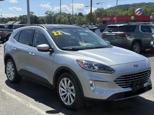 2022 Ford Escape Titanium Hybrid
