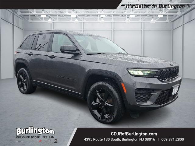 2022 Jeep Grand Cherokee Altitude 4x4