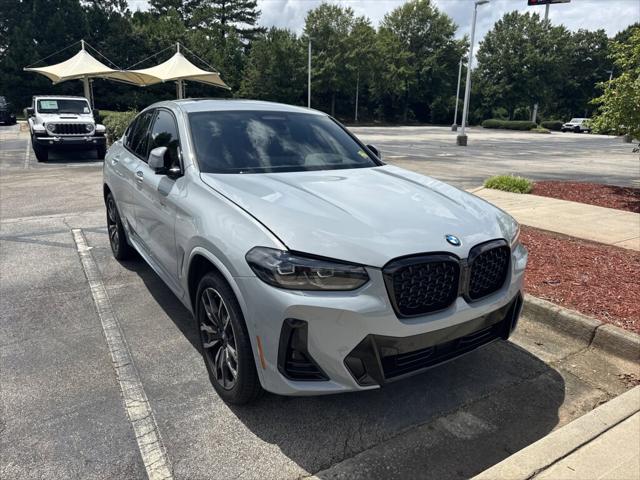 2024 BMW X4 xDrive30i