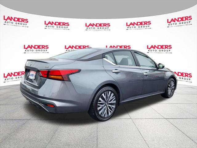 2023 Nissan Altima SV FWD