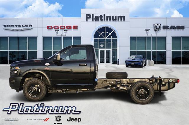 2025 RAM Ram 3500 Chassis Cab RAM 3500 TRADESMAN CHASSIS REGULAR CAB 4X4 60 CA