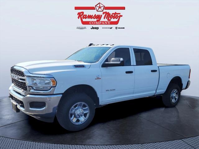2022 RAM 2500 Tradesman Crew Cab 4x4 64 Box
