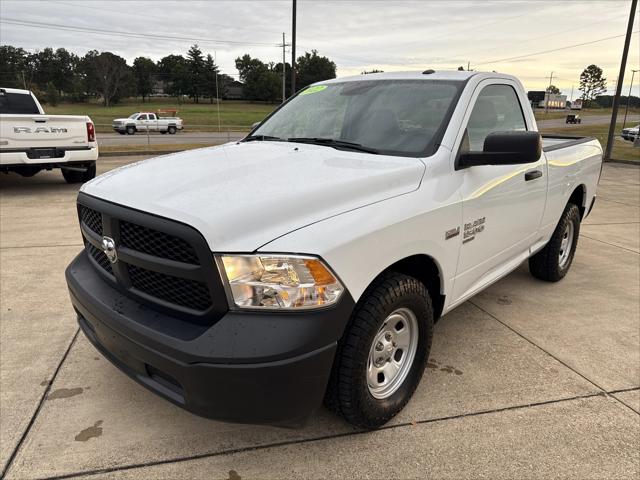 2022 RAM 1500 Classic Tradesman Regular Cab 4x2 64 Box 2022 RAM 1500 Classic Tradesman Regular Cab 4x2 64 Box