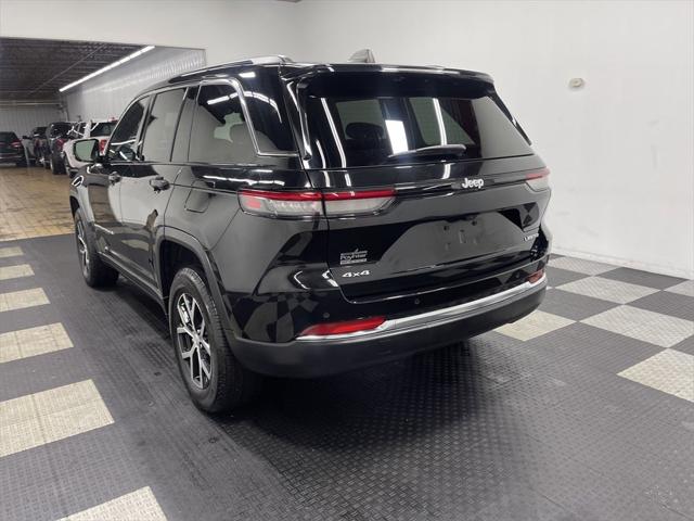 2024 Jeep Grand Cherokee Limited 4x4 2024 Jeep Grand Cherokee Limited 4x4