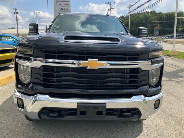 2024 Chevrolet Silverado 2500HD 4WD Crew Cab Standard Bed LT