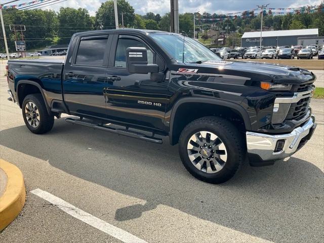 2024 Chevrolet Silverado 2500HD 4WD Crew Cab Standard Bed LT