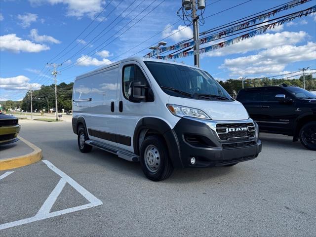 2023 RAM ProMaster 2500 Cargo Van Low Roof 136 WB 2023 RAM ProMaster 2500 Cargo Van Low Roof 136 WB